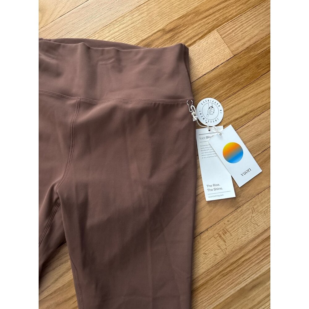 Vuori AllTheFeels Legging, new with tags, Pepper Brown Womens XL Recycled - Picture 3 of 9